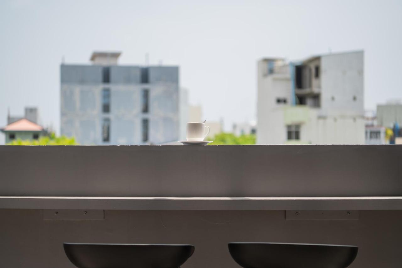 Tour Inn Malé Buitenkant foto