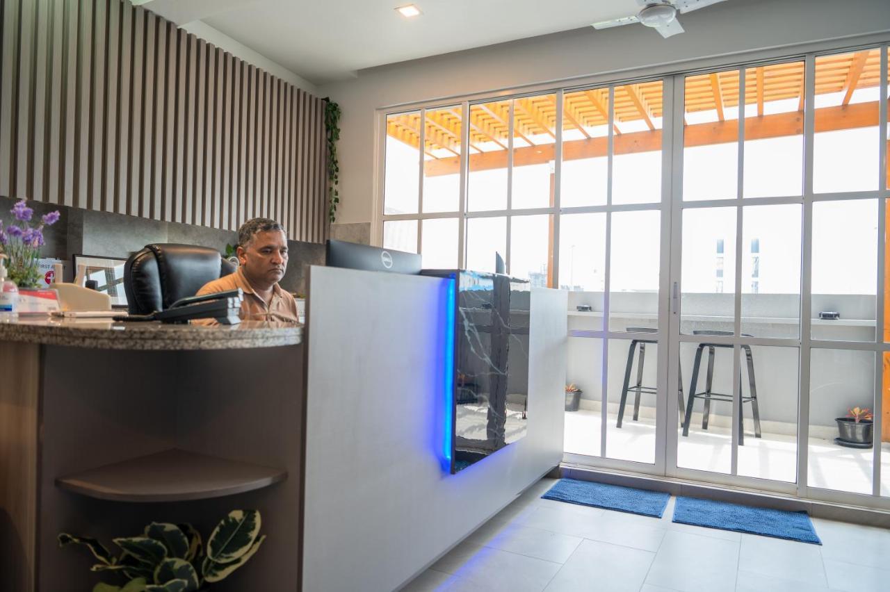 Tour Inn Malé Buitenkant foto