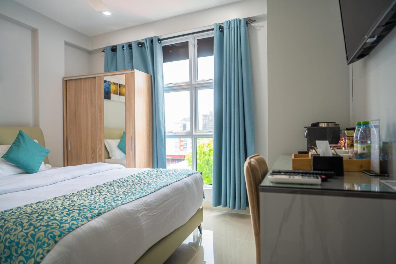 Tour Inn Malé Buitenkant foto