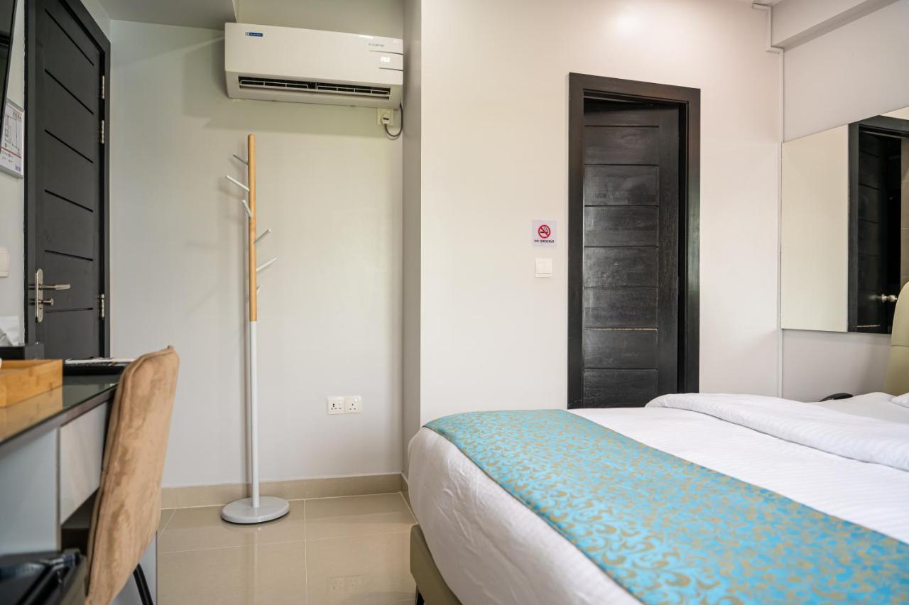Tour Inn Malé Buitenkant foto