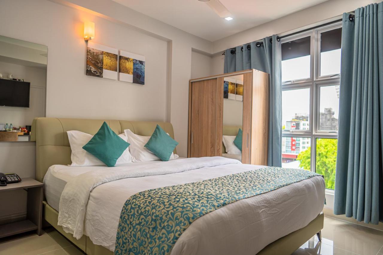 Tour Inn Malé Buitenkant foto