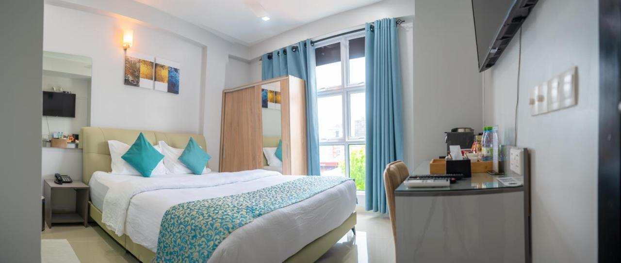 Tour Inn Malé Buitenkant foto