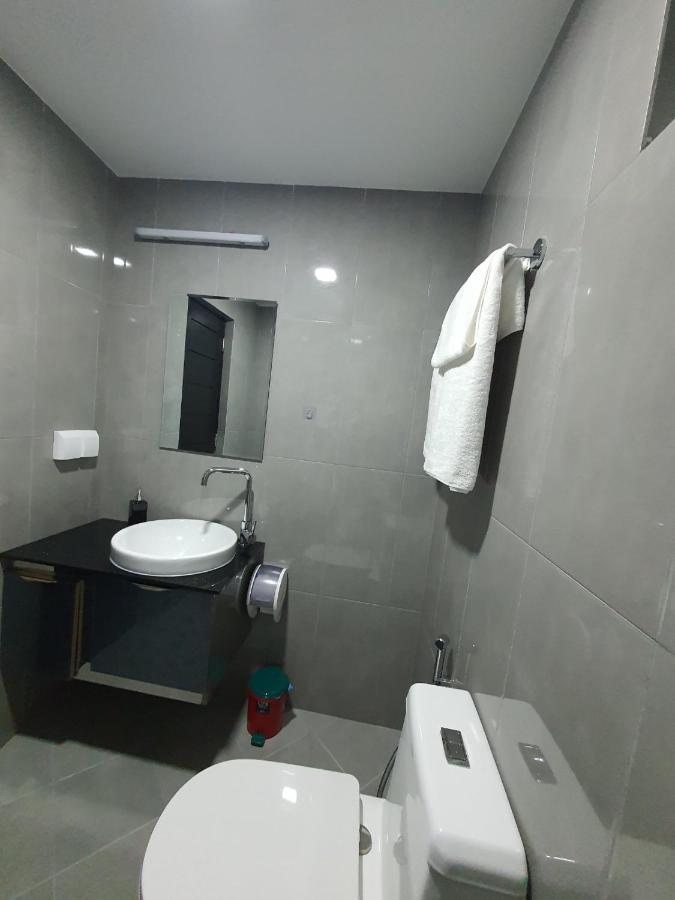 Tour Inn Malé Buitenkant foto